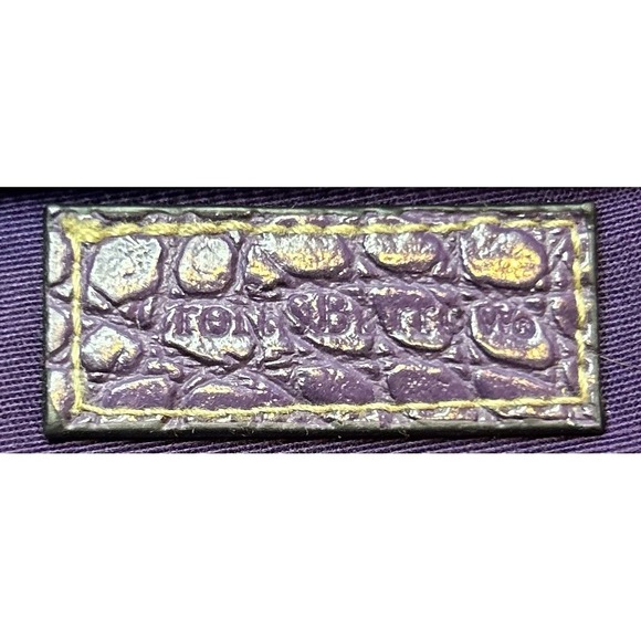 Croft & Barrow Purple Croc Embossed Faux Leather 3 Sectional Long Shoulder Bag - Picture 15 of 16